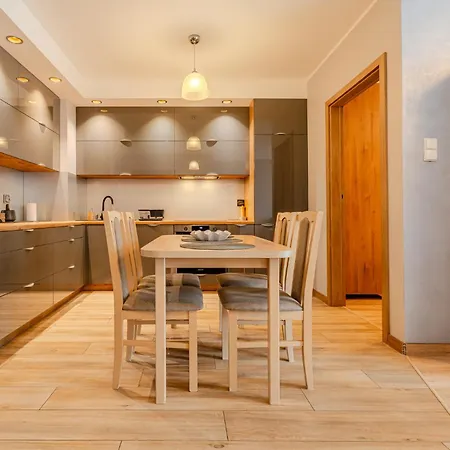 Apartman Bedroom Grunwaldzka 49b 24 Z Parkingiem Przy Lesie Swinoujscie